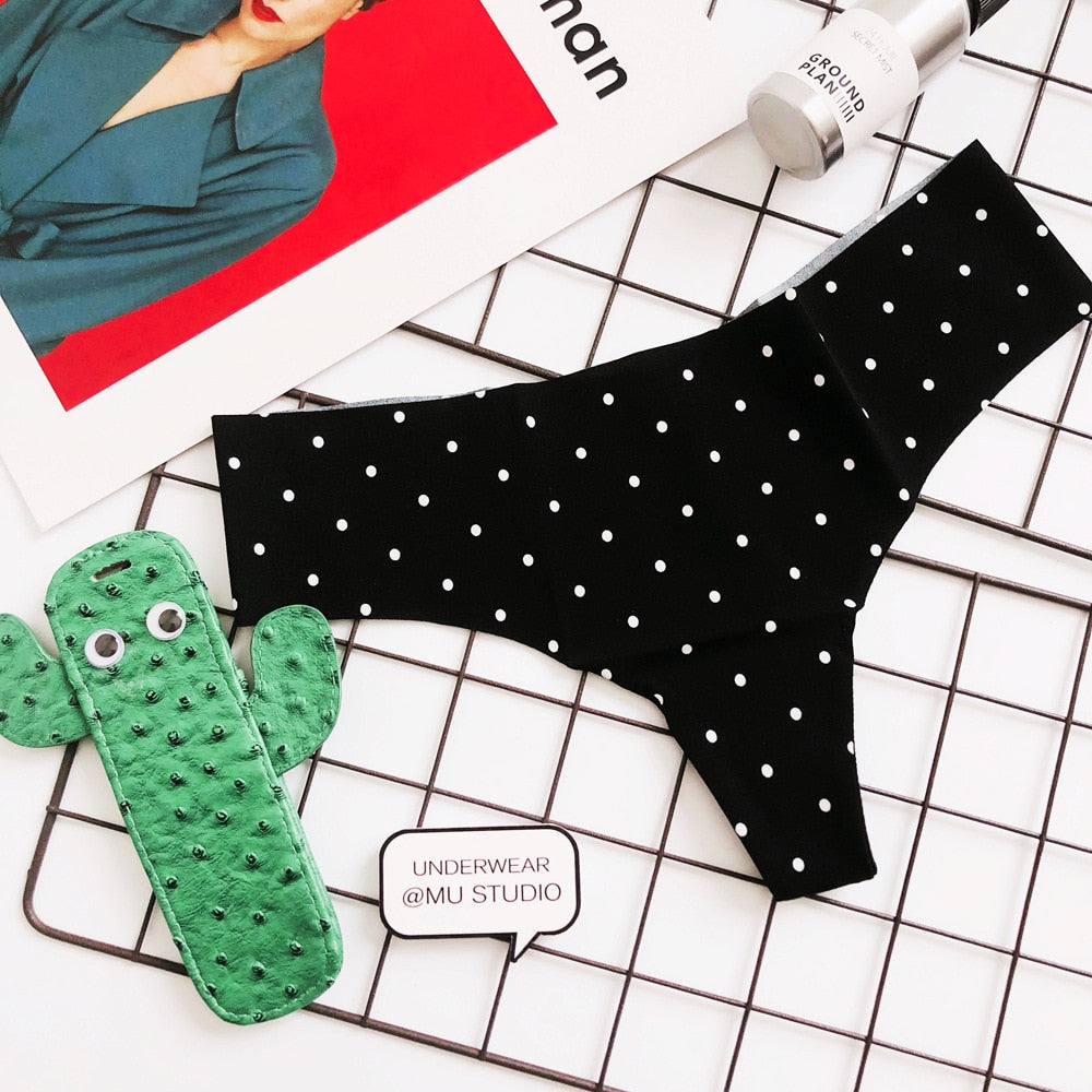 Sexy Letters Seamless Underwear